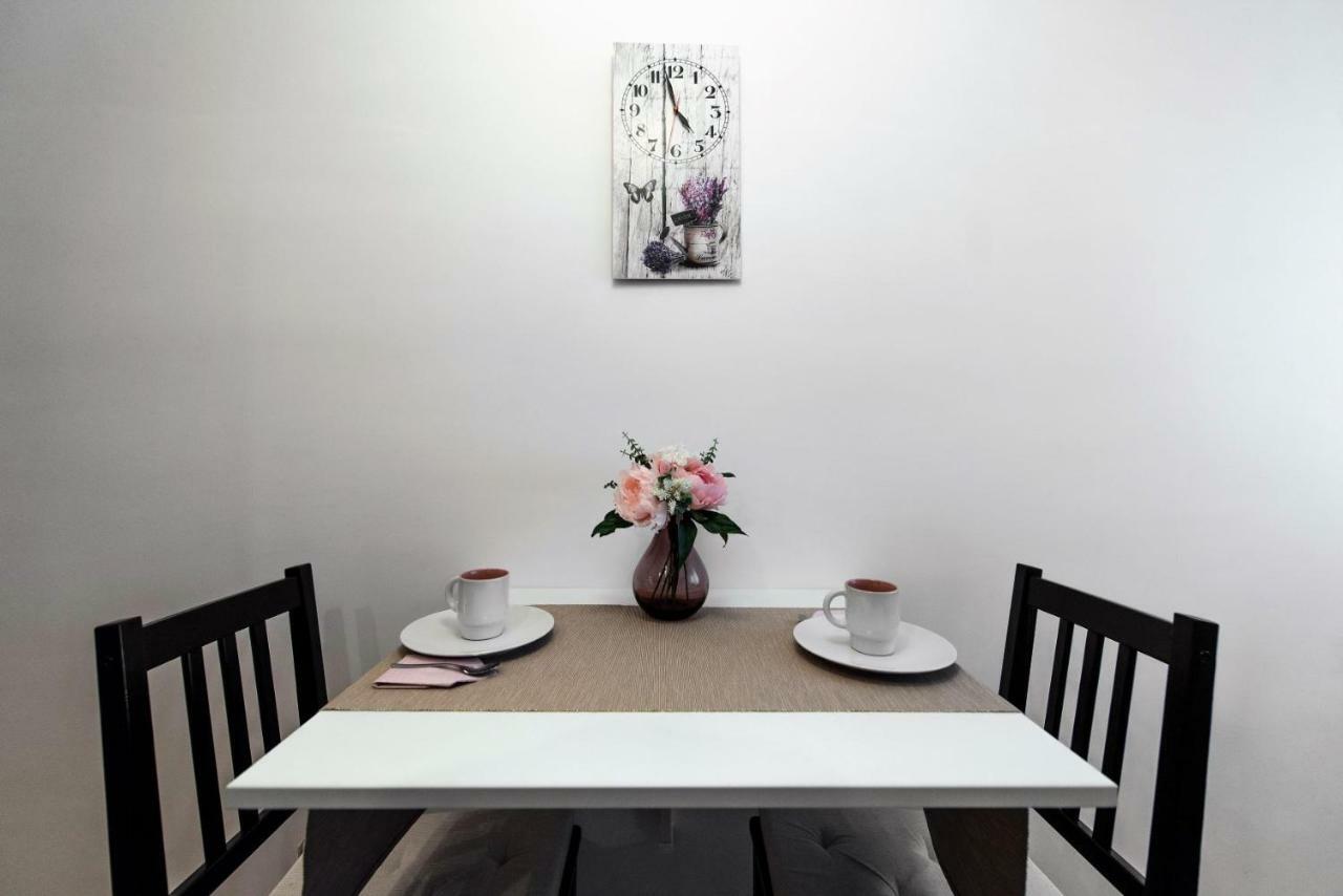 Studio Alteo Appartamento Buşteni Esterno foto